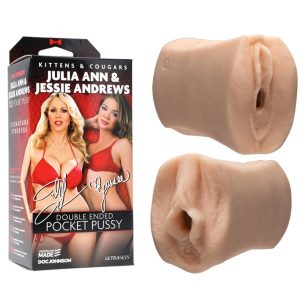 Jessie Andrews and Julia Ann double masturbator the kitten and cougar.