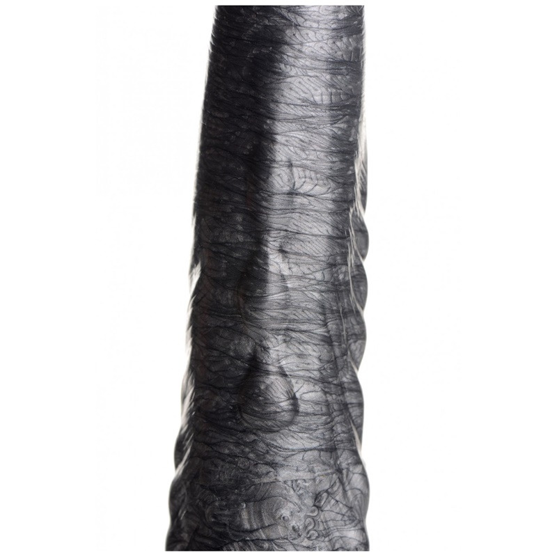 La tige du Gargoyle Rock Hard se distingue par ses stries et bosses sculptées