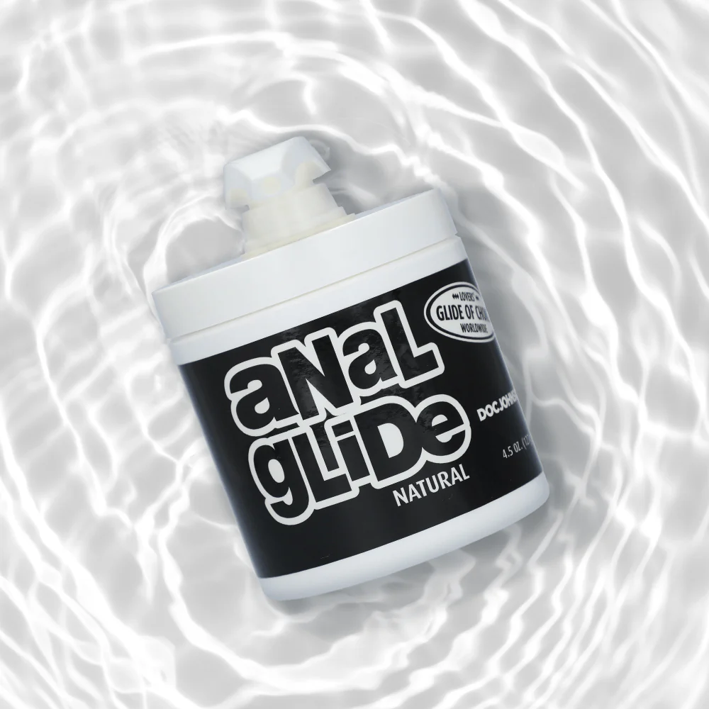 La pompe du lubrifiant Anal Glide 128 ml assure une utilisation simple et propre.