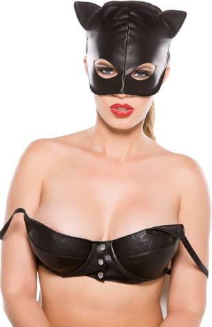 Le masque de chat en similicuir Allure est parfait pour celles et ceux qui souhaitent ajouter une note de mystère, de glamour et d’audace à leur tenue.