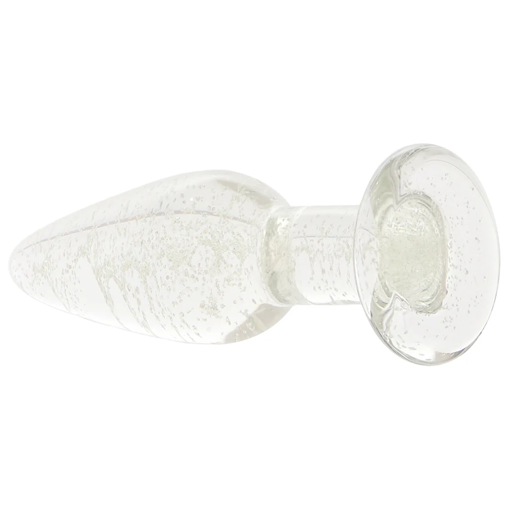The flared base thus plays an essential role: it prevents complete insertion.