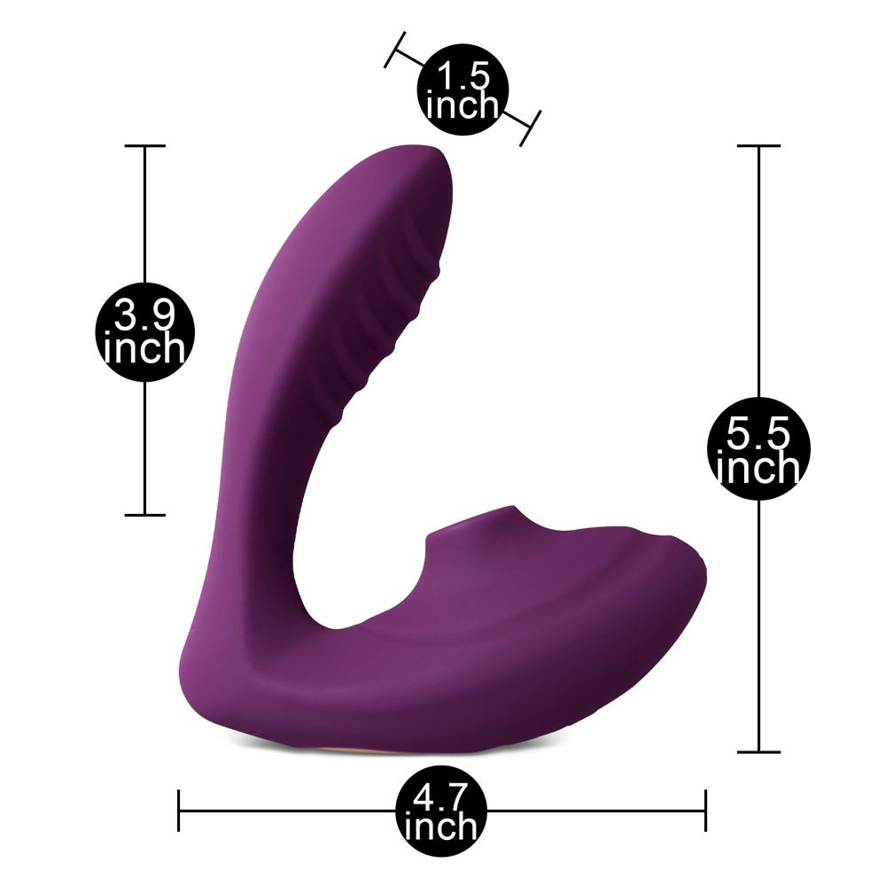 With a total length of 5.52 inches (14.02 cm), the toy is easy to hold and guide.